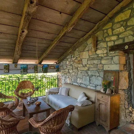 Ariela Holiday home *